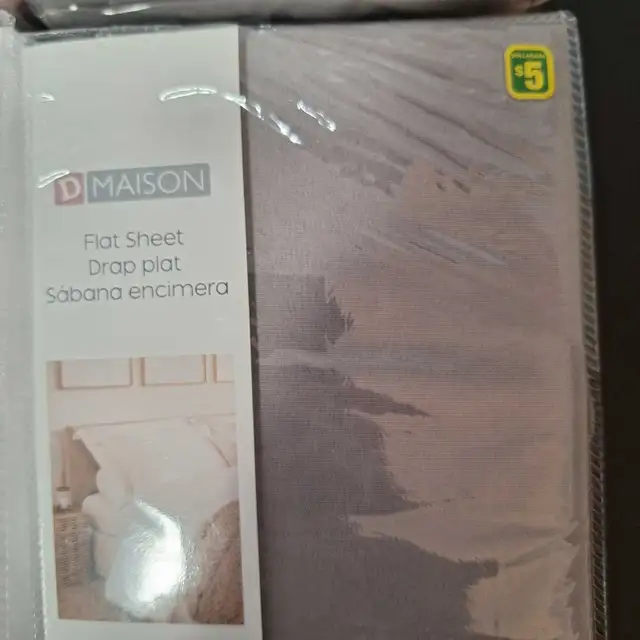 D Maison Double Bed Sheet Set in Bedding in Kitchener / Waterloo - Image 4