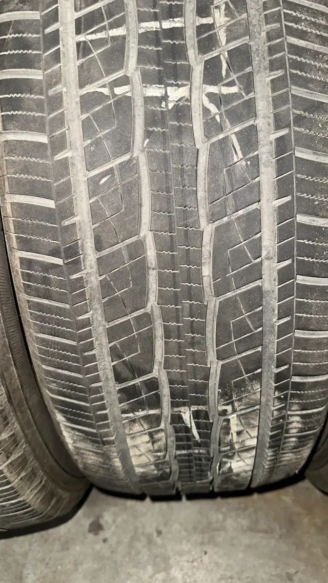 275/50R22 Used tires for sale : GENERAL GRABBER in Tires & Rims in City of Toronto - Image 3