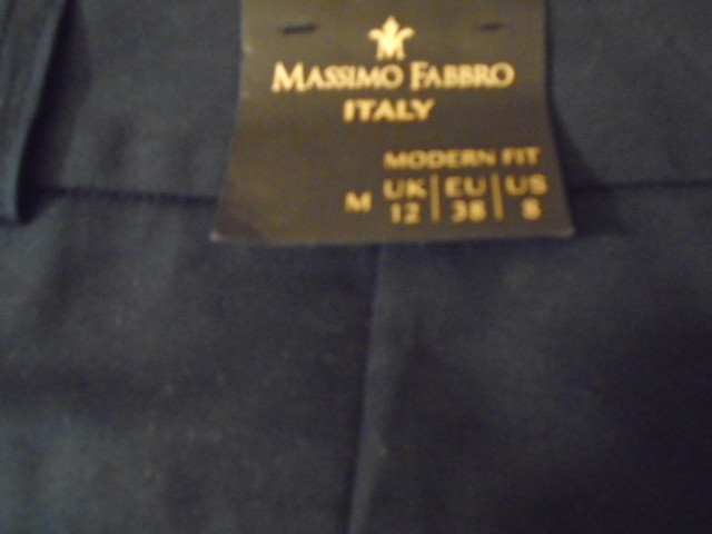 NWT navy Massimo Fabbro Italy women's pants size 8 medium dans Femmes - Pantalons et shorts  à Ville de Montréal - Image 3