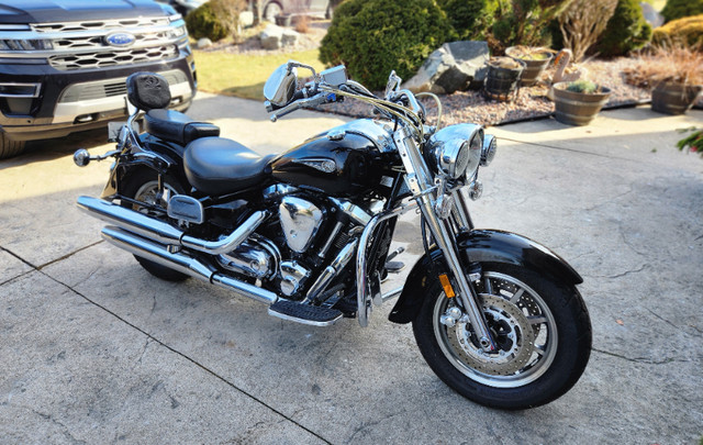 ***Rare "Find" *** 2007 Yamaha Road Star Midnight Black in Street, Cruisers & Choppers in Leamington