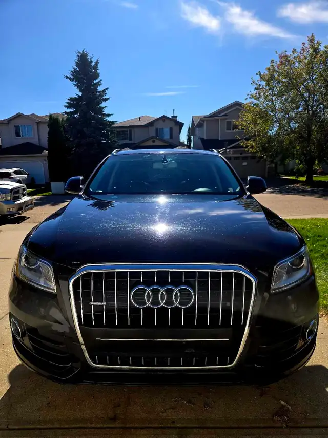 Audi Q5 Quattro AWD,  Clean, Well-Maintained SUV