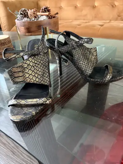 Guess Gold and Black Heels Size 8, View more