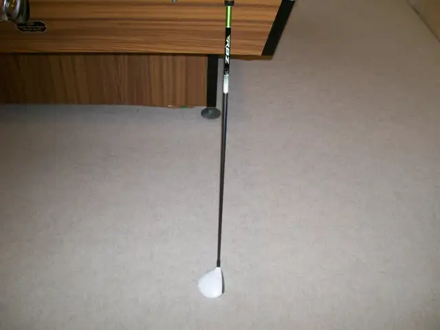 Used golf clubs.. putters, wedges hybrids, fairway wood set in Golf in Sarnia - Image 6