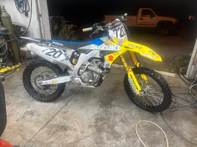 Fresh rebuild 6 hours on bike fully serviced oil change every 4-5 hours and filter changed pretty mu...