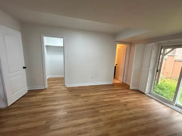 Walkout basement for rent in Room Rentals & Roommates in Mississauga / Peel Region - Image 3