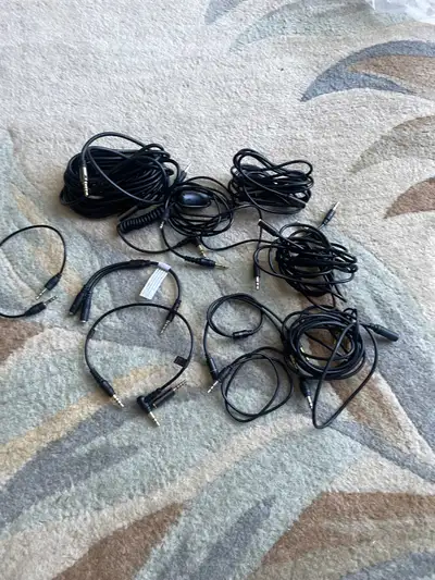 Mixed Cables &  Lot 3.5 to 3.5 jack and some else , View more