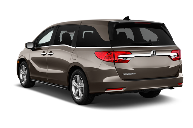 RIDESHARE OTTAWA TO MONTREAL DAILY ; TIMES :  8AM  / 1PM  / 6PM