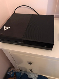 Xbox one en bonne état 160$
