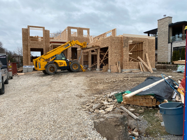 framing carpenter & helpers  in Construction & Trades in Hamilton