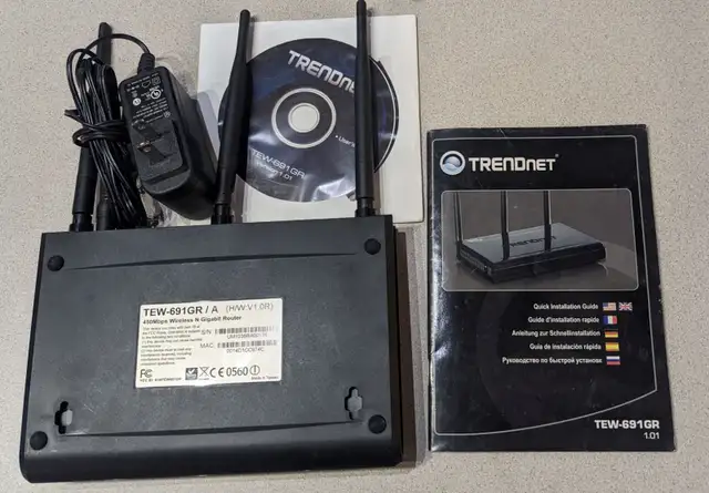 Trendnet N450 450Mbps Wireless Gigabit Router 802.11g 802.11n63871130411777121