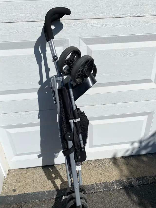 Bily Large Umbrella Stroller in Strollers, Carriers & Car Seats in Ottawa - Image 5