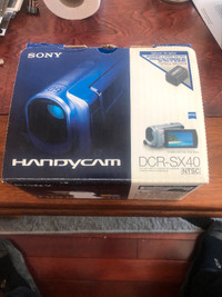 Sony DCR SX40 hanycam and Velbon C600 video stand.