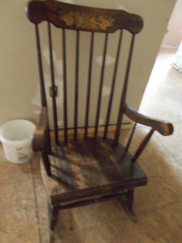 Antique Rocking Chairs in Chairs & Recliners in Fredericton - Image 2