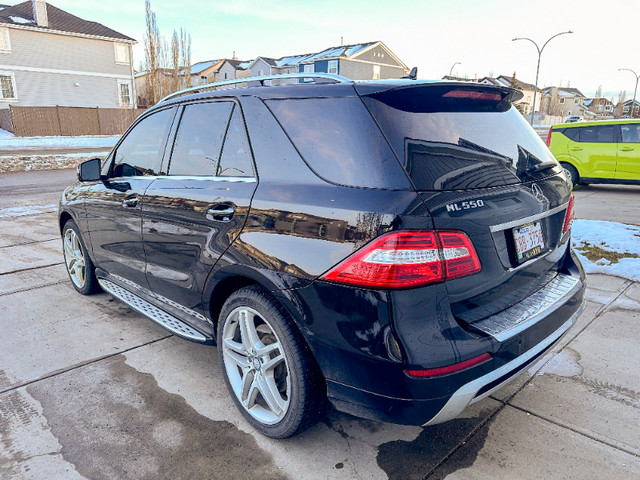 2015 Mercedes Benz ML550 - Fully Loaded with Premium White Seats in Cars & Trucks in Calgary - Image 4
