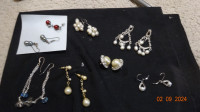 Earrings, quality, pearls , 7 pairs,one price most