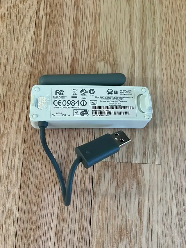Xbox 360 Wifi Wireless Networking Adapter in XBOX 360 in Saskatoon - Image 3