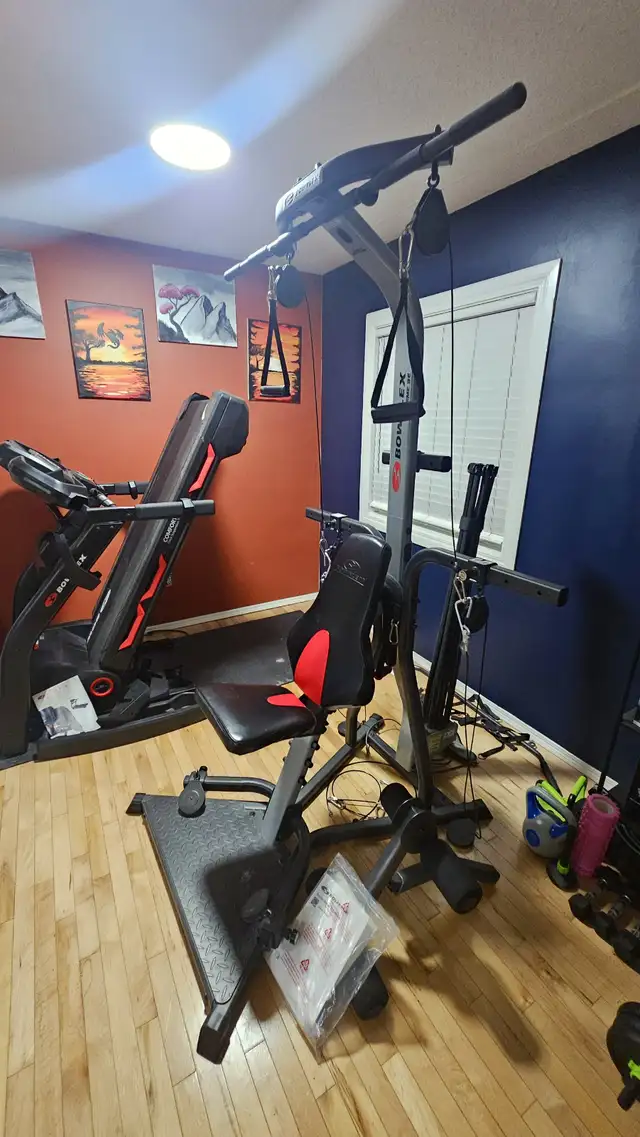 BowFlex Xtreme SE weight system for home workout equipment in Exercise Equipment in Edmonton - Image 6