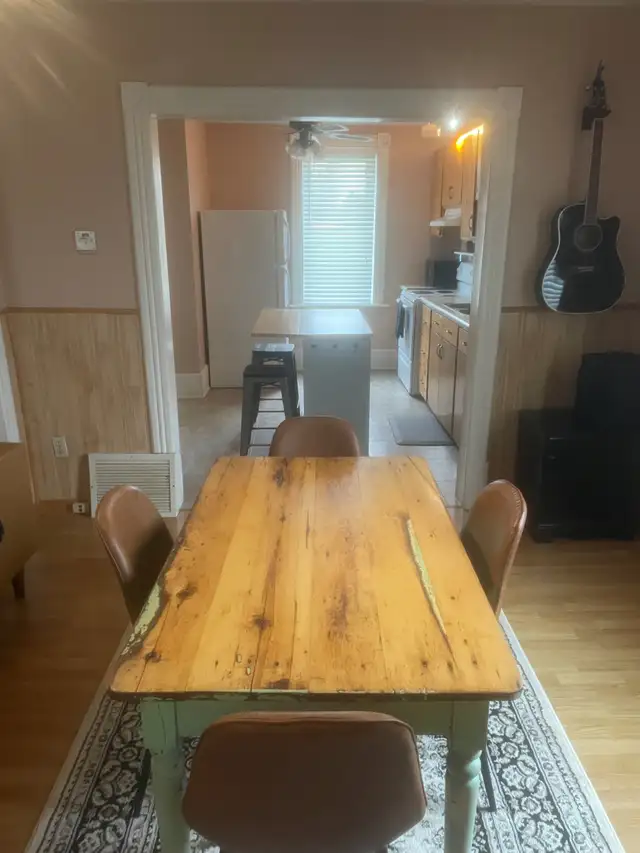 2 bedroom duplex avail. July 1,2025 $1,600.00 per/mth + util. in Long Term Rentals in Pembroke - Image 4