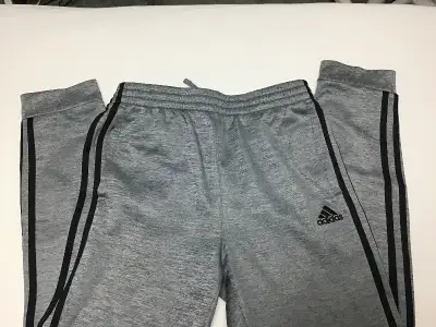 Pantalon adidas, View more