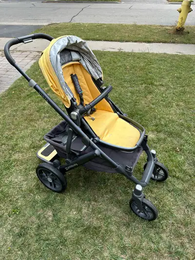 Uppababy Vista, View more