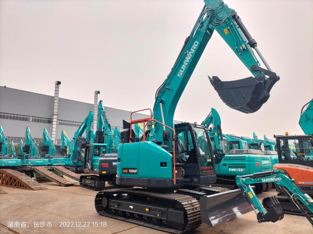 Brand New Sunward Excavators (1.8 ton to 21 ton) in Heavy Equipment in Barrie - Image 2