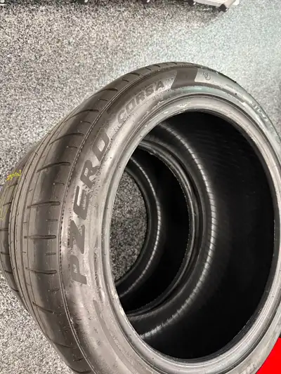 The PAIR of Pirelli Corsa tires were used for less than 700 kms. I have no use for them anymore, cle...