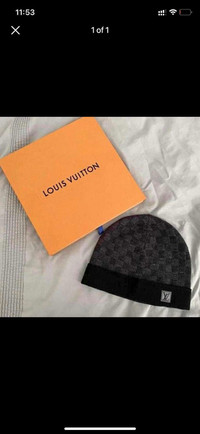 Louis Vuitton Beanie (Black)