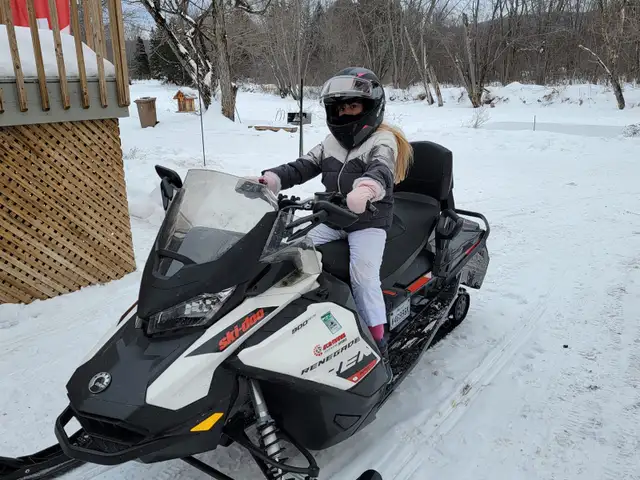 motoneige skidoo renegate 900 ace in Snowmobiles in Laval / North Shore - Image 3
