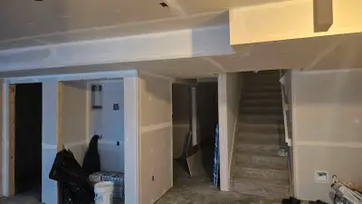 Drywall installation & repair - Free estimate | Edmonton, View more