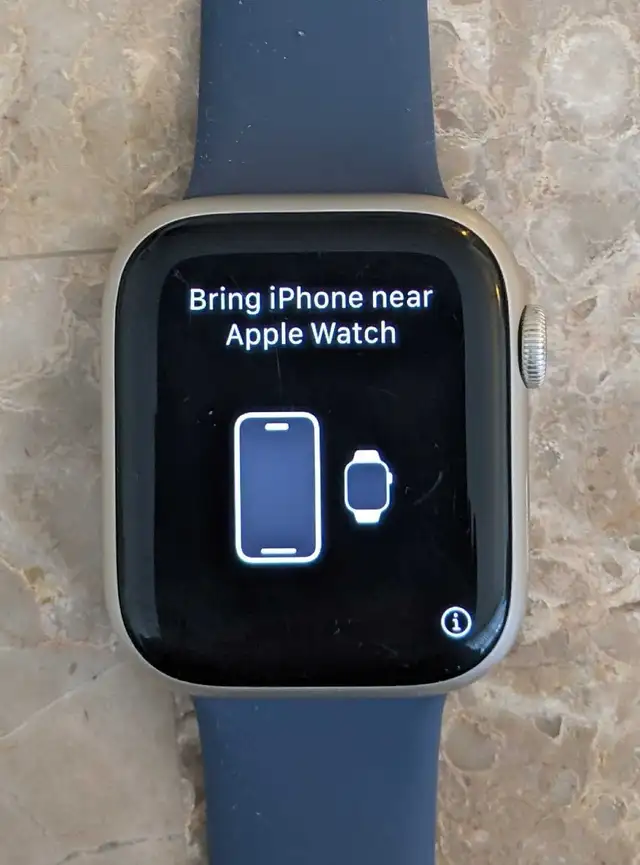 Apple model Series 8 Smart watch As is for parts in Jewellery & Watches in City of Toronto - Image 7