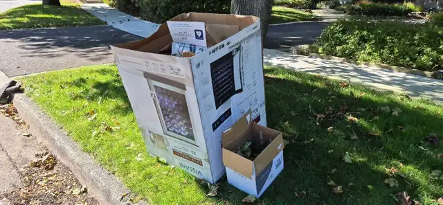 Cardboard Boxes Big and Small | Free Stuff | Mississauga / Peel Region ...