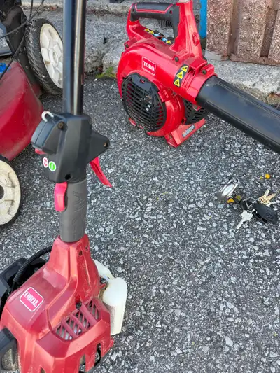 TORO COMBO KIT - everything works great. 400$, View more