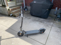 Blutron Scooter