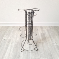 ATOMIC VINTAGE IRON WIRE PLANT STAND
