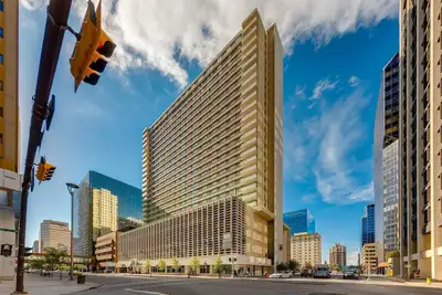 4-month lease takeover. 1 BED. DOWNTOWN Calgary
