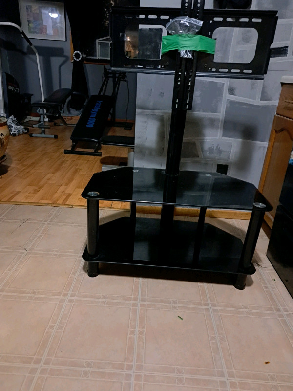 Small flat screen TV  stand  in TVs in Hamilton - Image 2