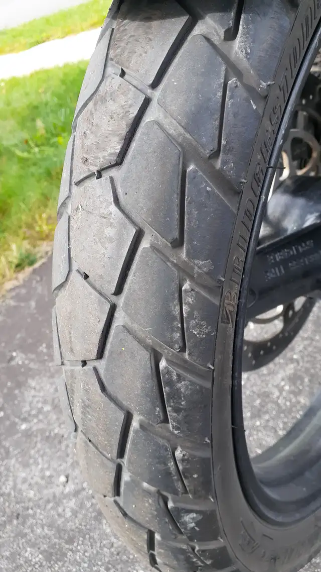 Fantastic V-Strom 1000cc for Touring Anywhere in the World in Touring in Belleville - Image 7