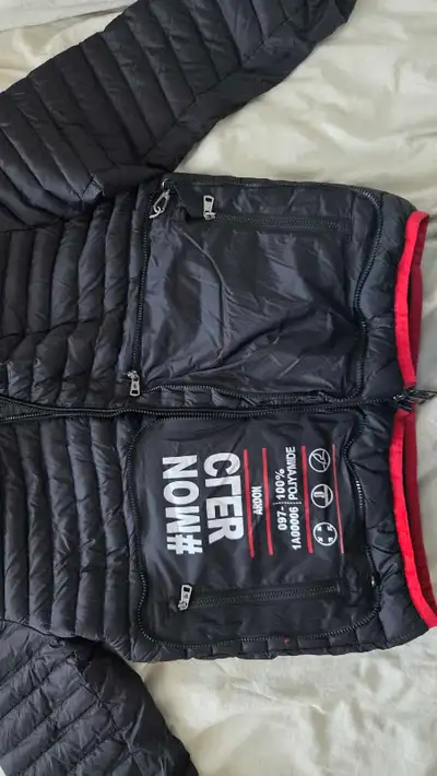Montclerc jacket Size 4 Jaquette monclerc Taille 4