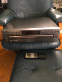 JVC Compact 5 Disc Player, Model XL-115TN, 5 Disc Player
