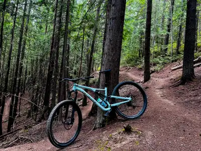 2022 Specialized Stumpjumper Alloy, View more