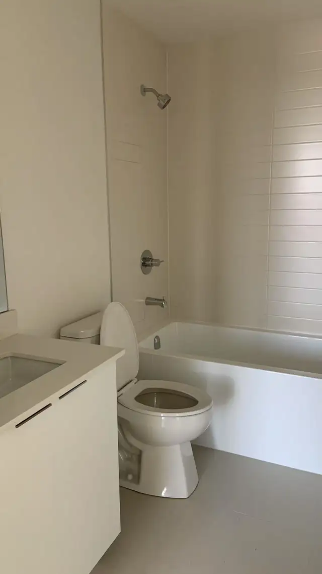 NewCondoUnitForRentLowerThanMarketRate(Dundas&TrafalgarOakville) in Long Term Rentals in Oakville / Halton Region - Image 4