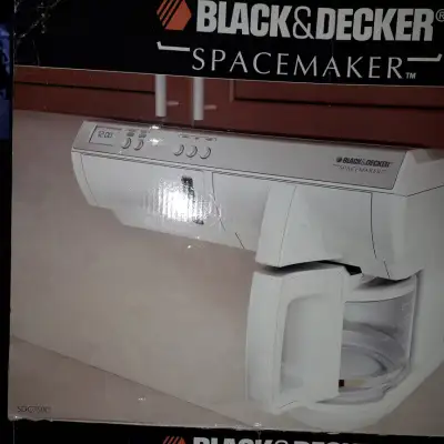 Under-the-Cabinet 12-Cup Programmable Coffeemaker Black decker Spacemaker New , SDC 750 They dont ma...