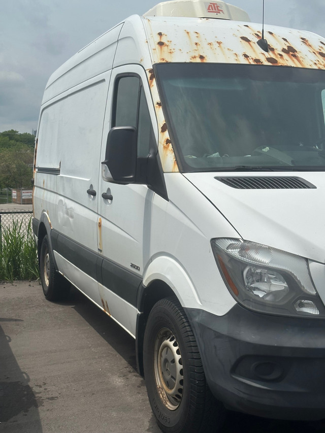 2016 Mercedes Sprinter with Reefer in Cars & Trucks in City of Toronto - Image 3