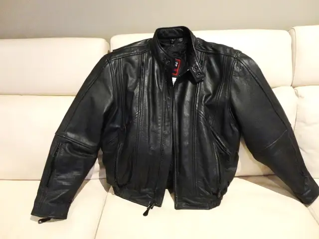 Premium Quality Classic Gear Black Leather Jacket The Old Mill in Men's in Kitchener / Waterloo - Image 2