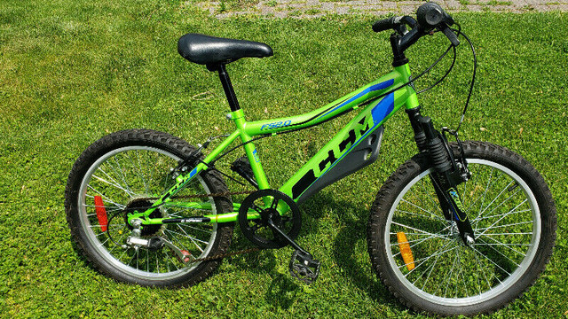 Bicycle, CCM 20" youth 6 speed brand new bike in Kids in Windsor Region