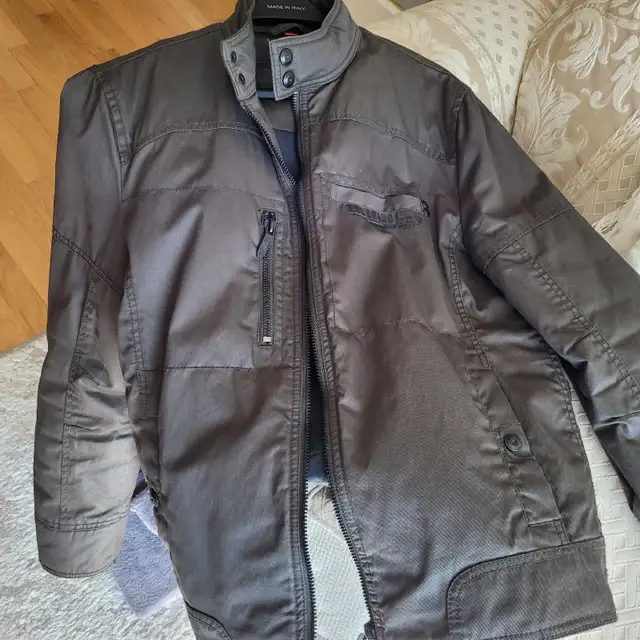 Men's ( Bomber style ) Winter Coat in Men's in Oshawa / Durham Region - Image 5