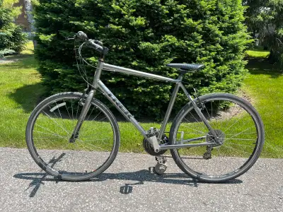 Trek FX 7.1 Hybrid Bike Large, View more