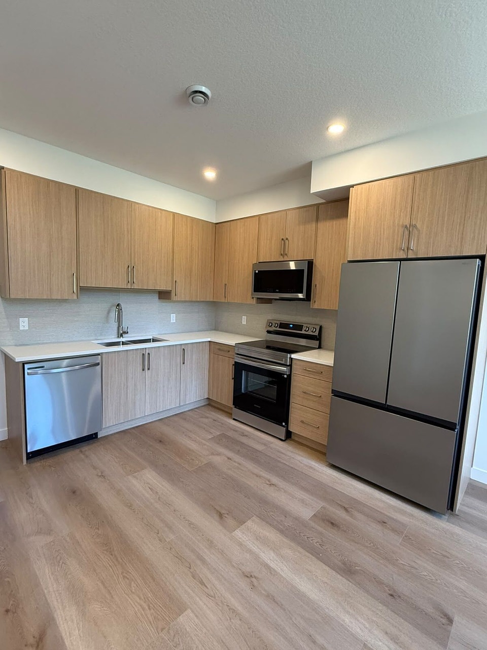 Brand New 4 Bed 3 Bath Townhome with Garage, Renfrew NE 3