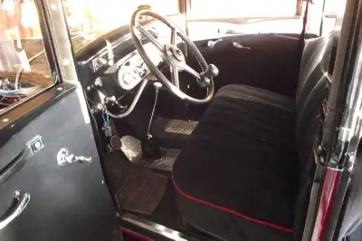 1929 Nash 4 door sedan All original body, full hot rod suspension, 4 link Back with 10 bolt rear fro...