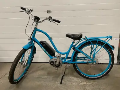 Two TREK Townie Electra E-Bikes for SALE Excellent Condition, View more